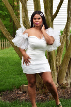 Load image into Gallery viewer, Pure Love Bridal Mini