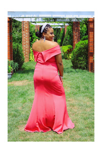 Deuces Wild Queen Laced Panel Gown