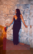 Load image into Gallery viewer, Mi Amour Black Gown