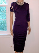 Load image into Gallery viewer, Regal Midi (Plus Size Only)