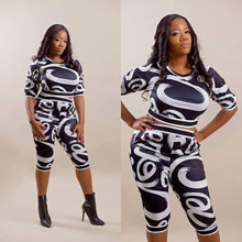 Load image into Gallery viewer, Athleisure Touch the Sky Athleisure Matching Capri Set