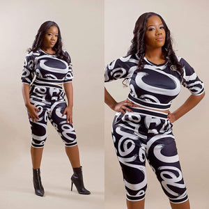 Athleisure Touch the Sky Athleisure Matching Capri Set