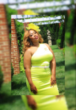 Load image into Gallery viewer, Queen of Blackjack One Shoulder Midaxi (Plus Size Available)