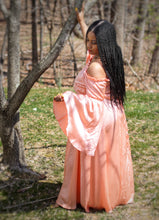 Load image into Gallery viewer, Texas Hold &#39;Em Queen Satin Maxi