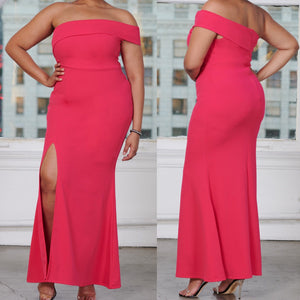 Elitist Formal Gown (Plus Size Available)