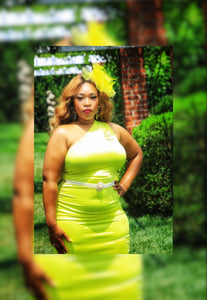 Queen of Blackjack One Shoulder Midaxi (Plus Size Available)