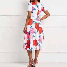 Load image into Gallery viewer, Flower Patch Fit &amp; Flare (Plus Size Available)